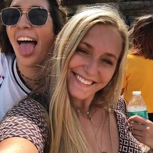 Meet your Posher, Bria